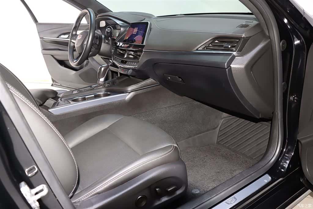 Cadillac CT4, 2022 7