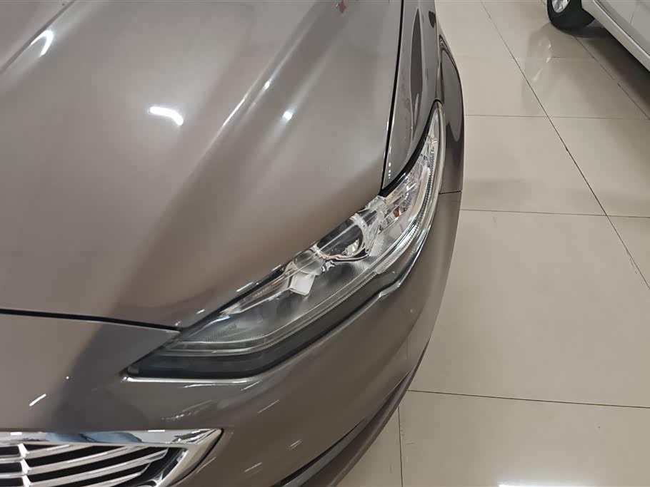 Ford Mondeo Ford Mondeo