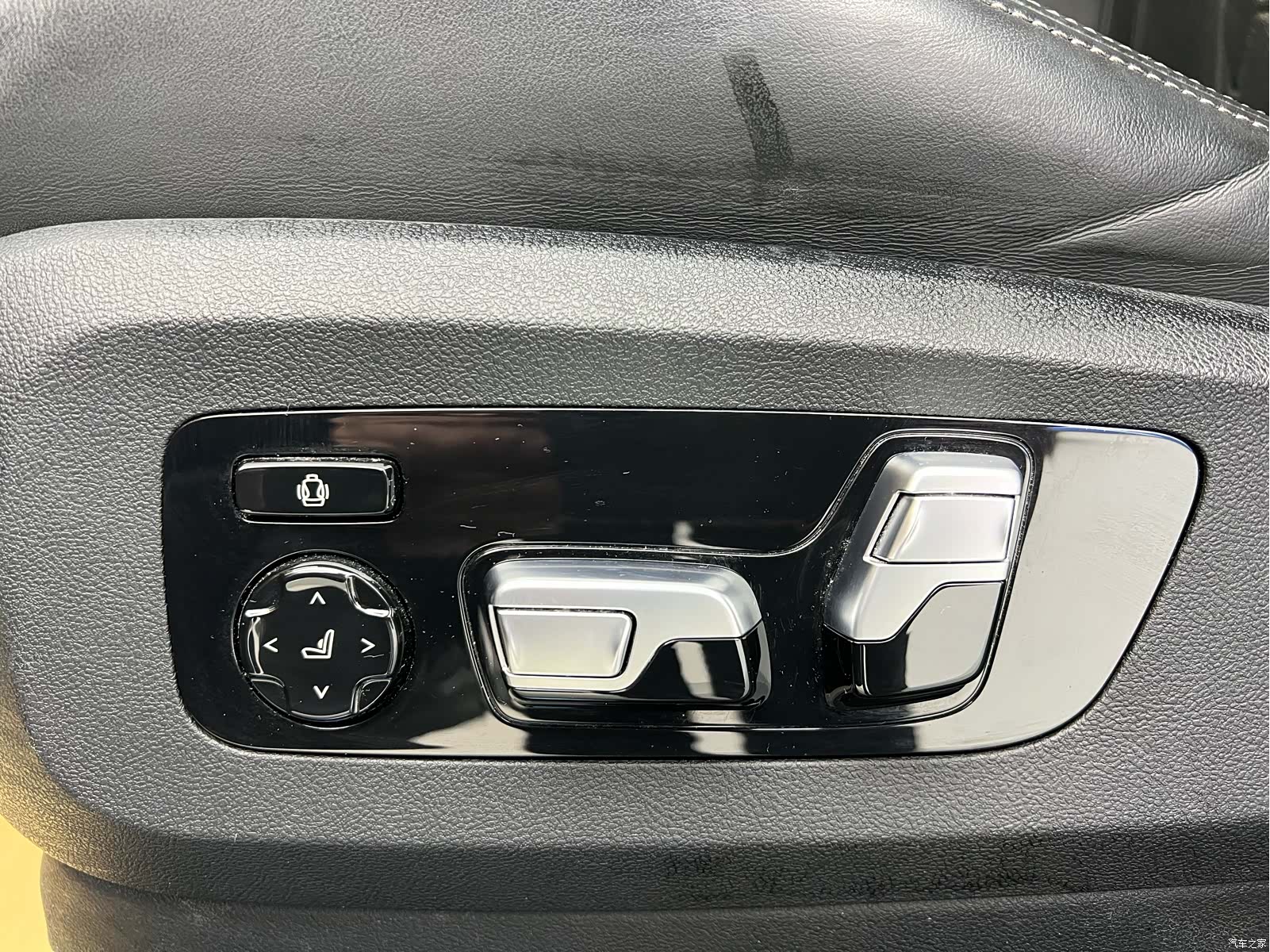 BMW X6, 2021 9