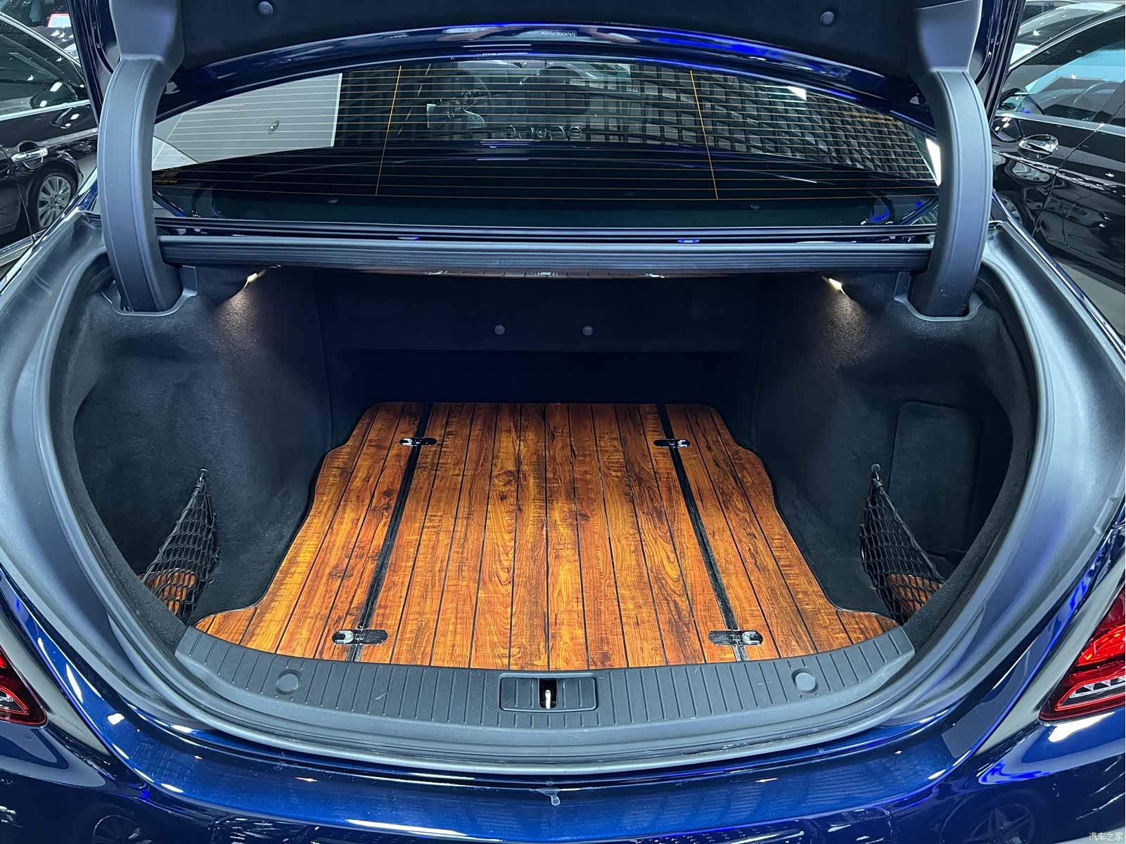 Mercedes-Benz S-Class, 2017 13
