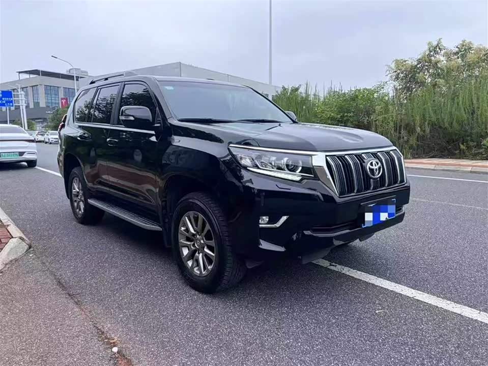 Toyota Prado
