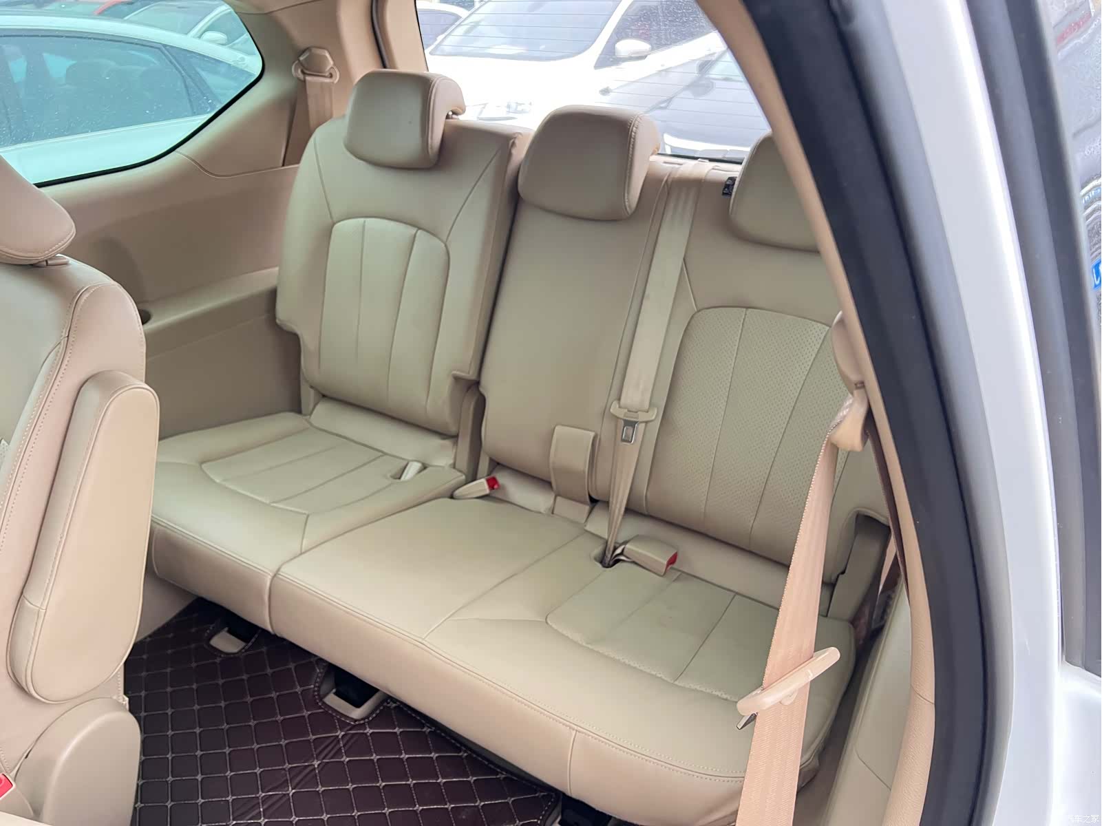 Wuling 730, 2018 14
