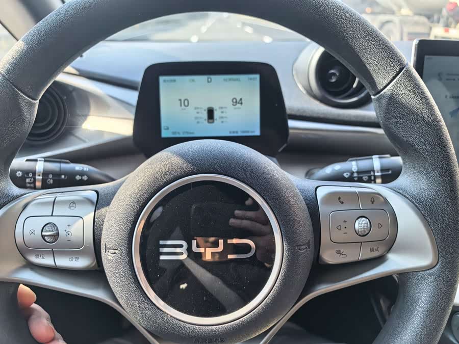 BYD Dolphin 2025, фото 11