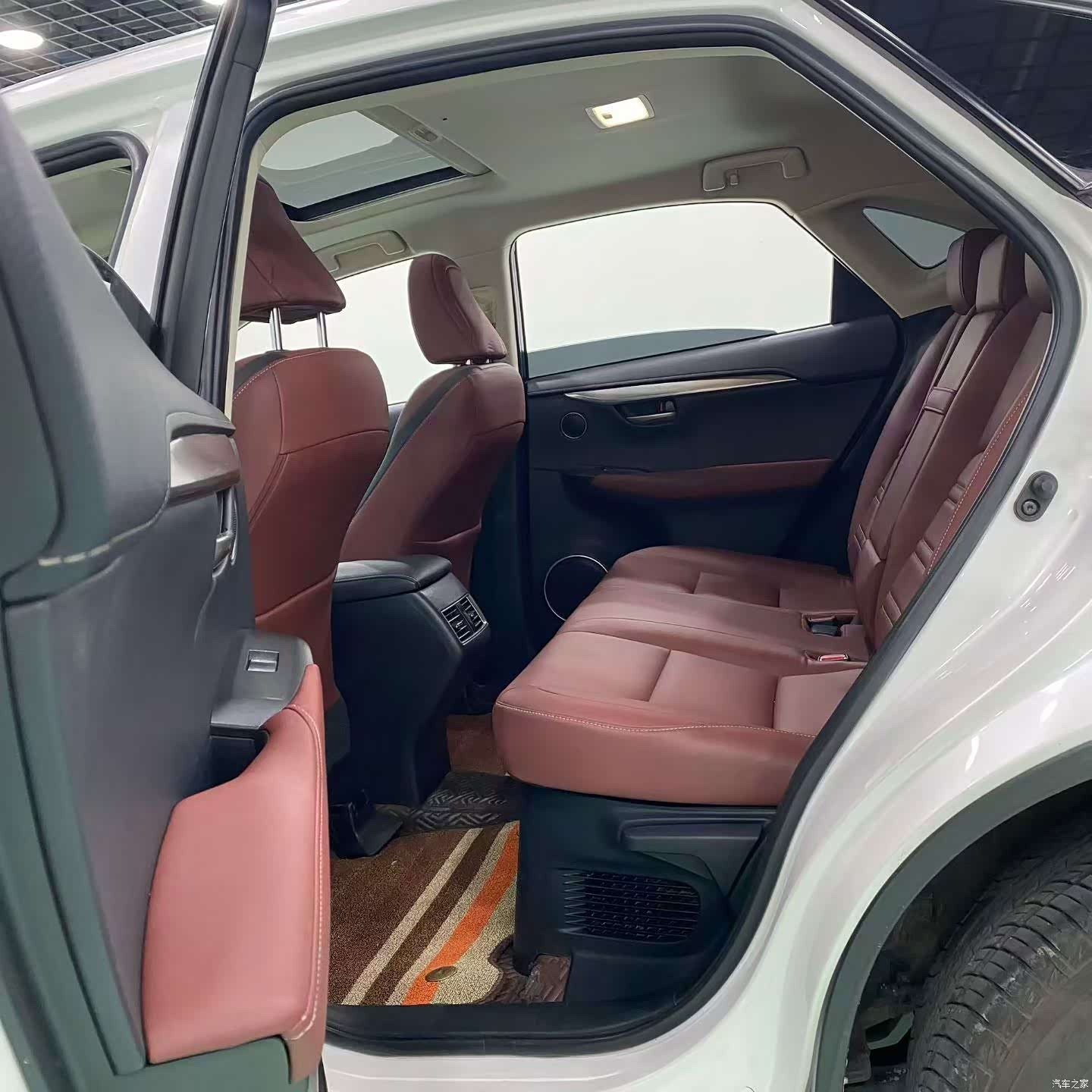 Lexus NX, 2015 все фото