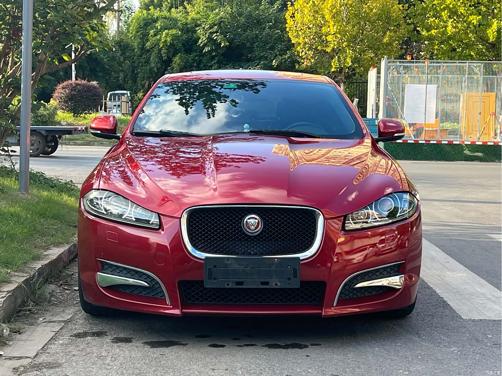 Jaguar XF, 2014 все фото