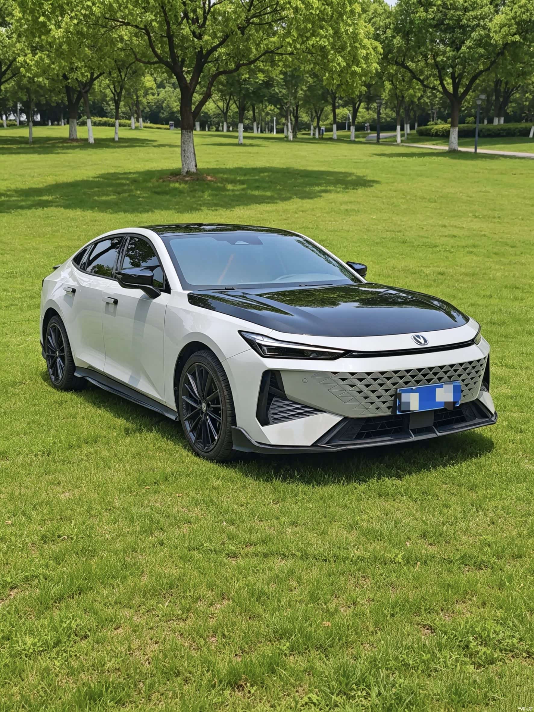 Changan UNI-V, 2024 2