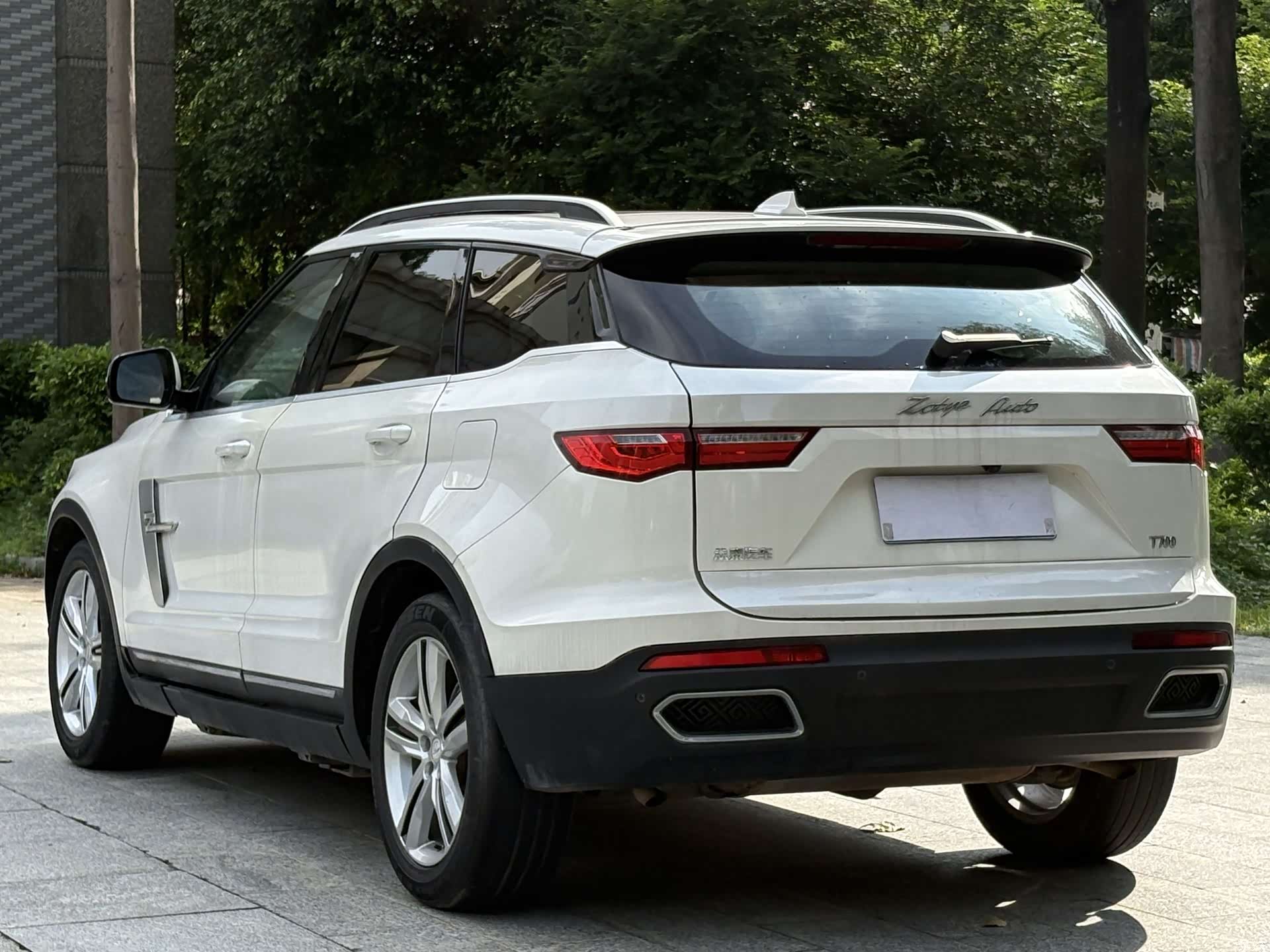 Zotye T700, 2017 12