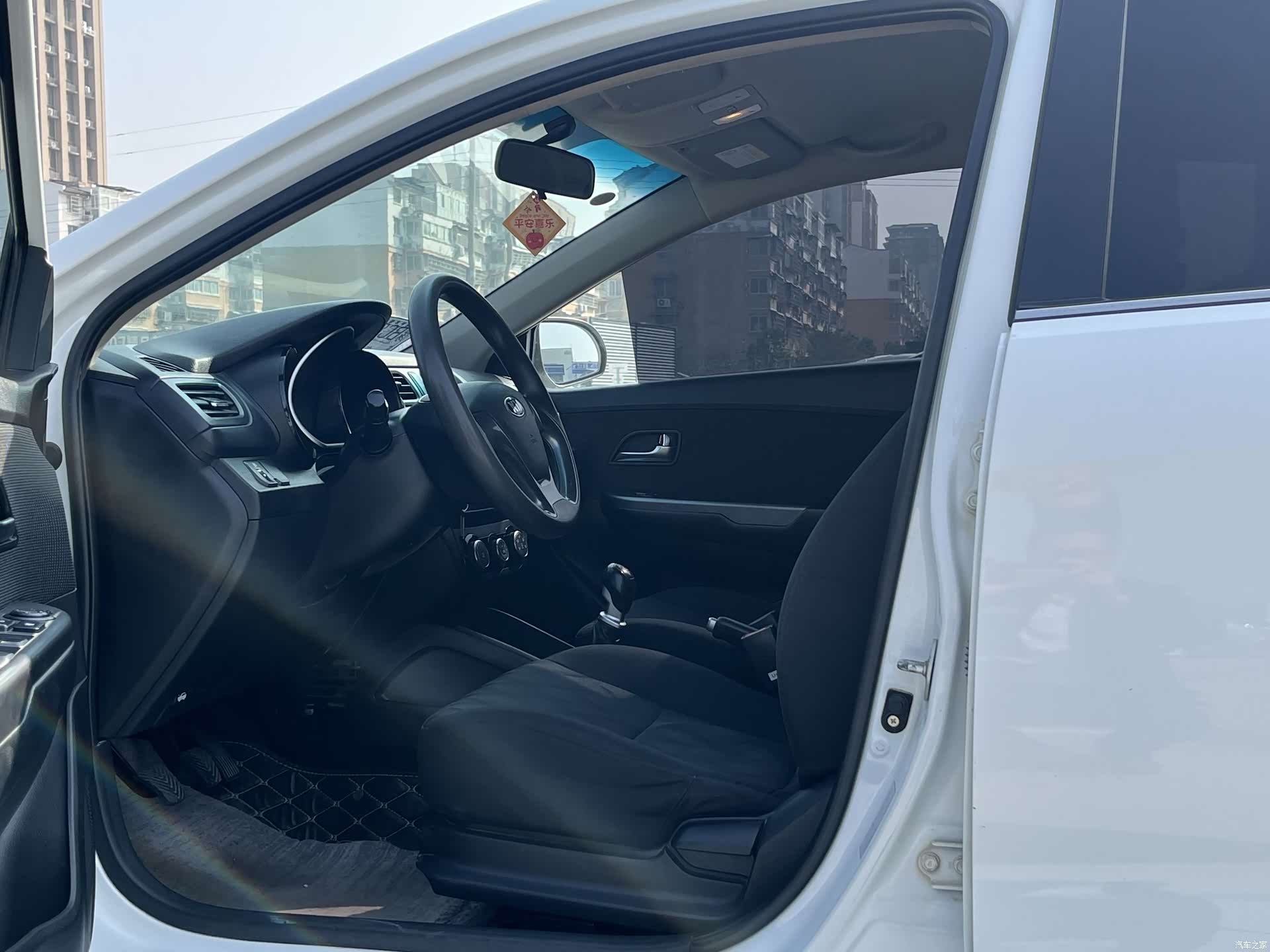 Kia K2, 2016 9