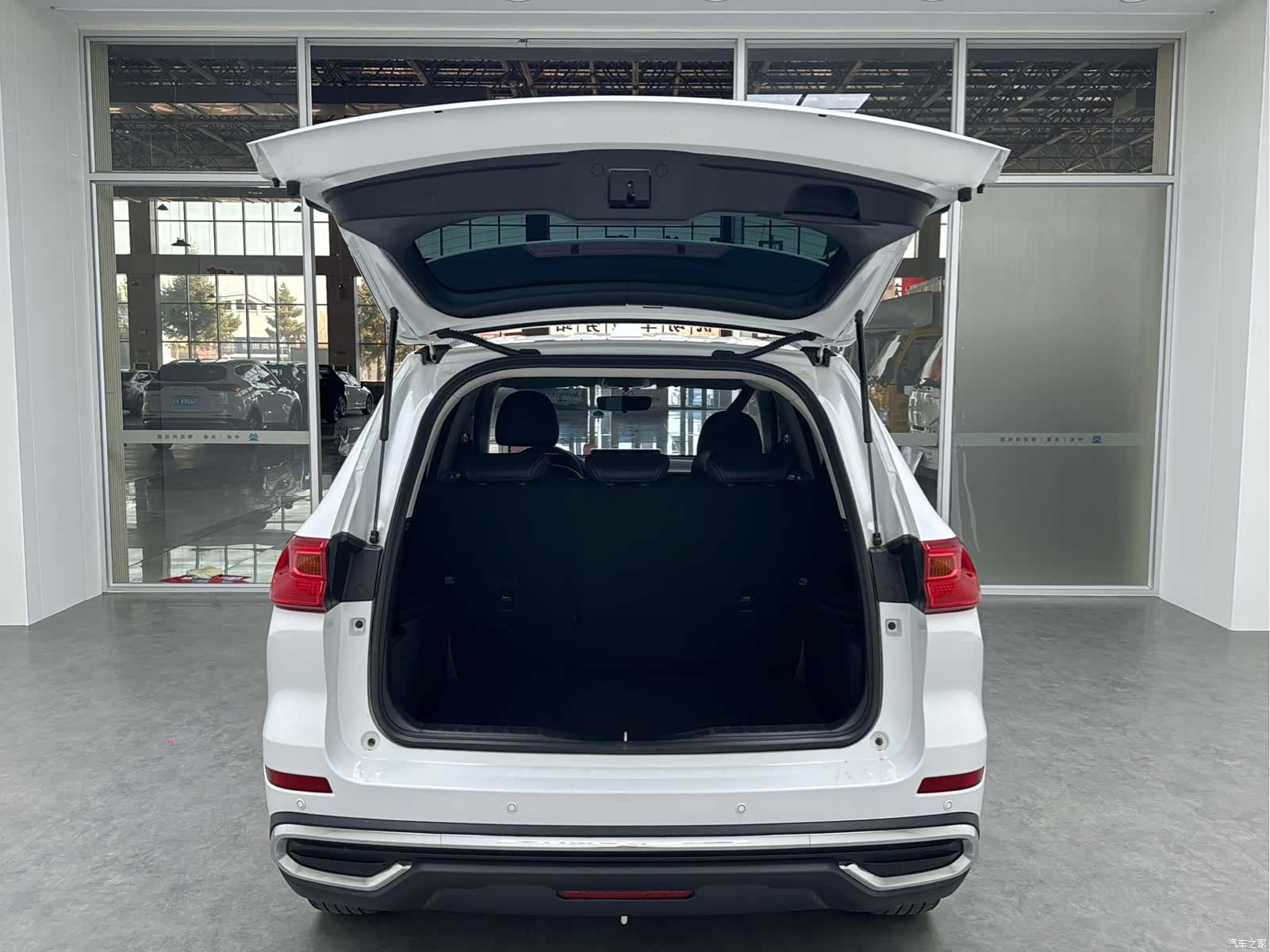 Haval M6, 2022 27