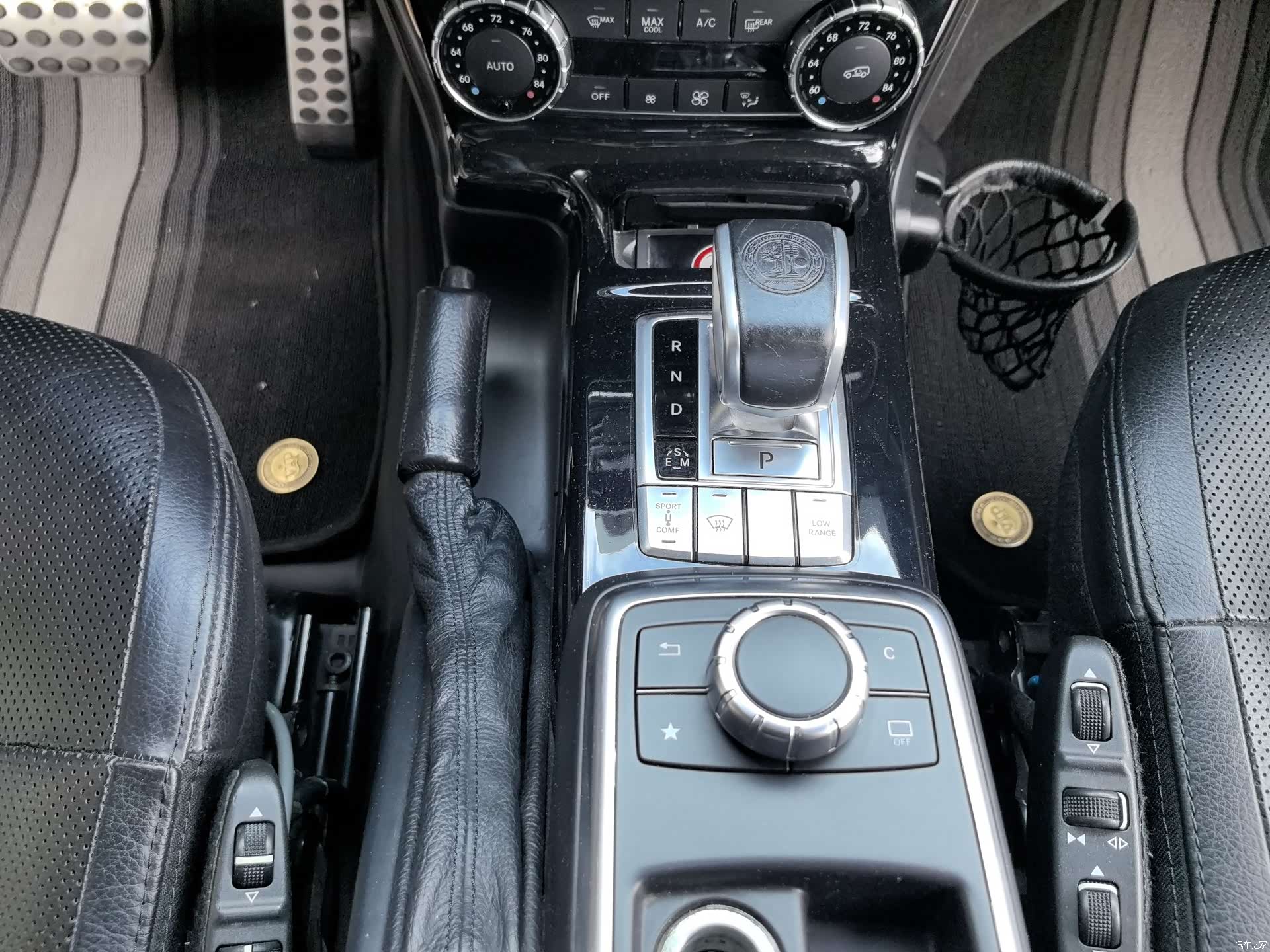 Mercedes-Benz G-Class, 2018 12