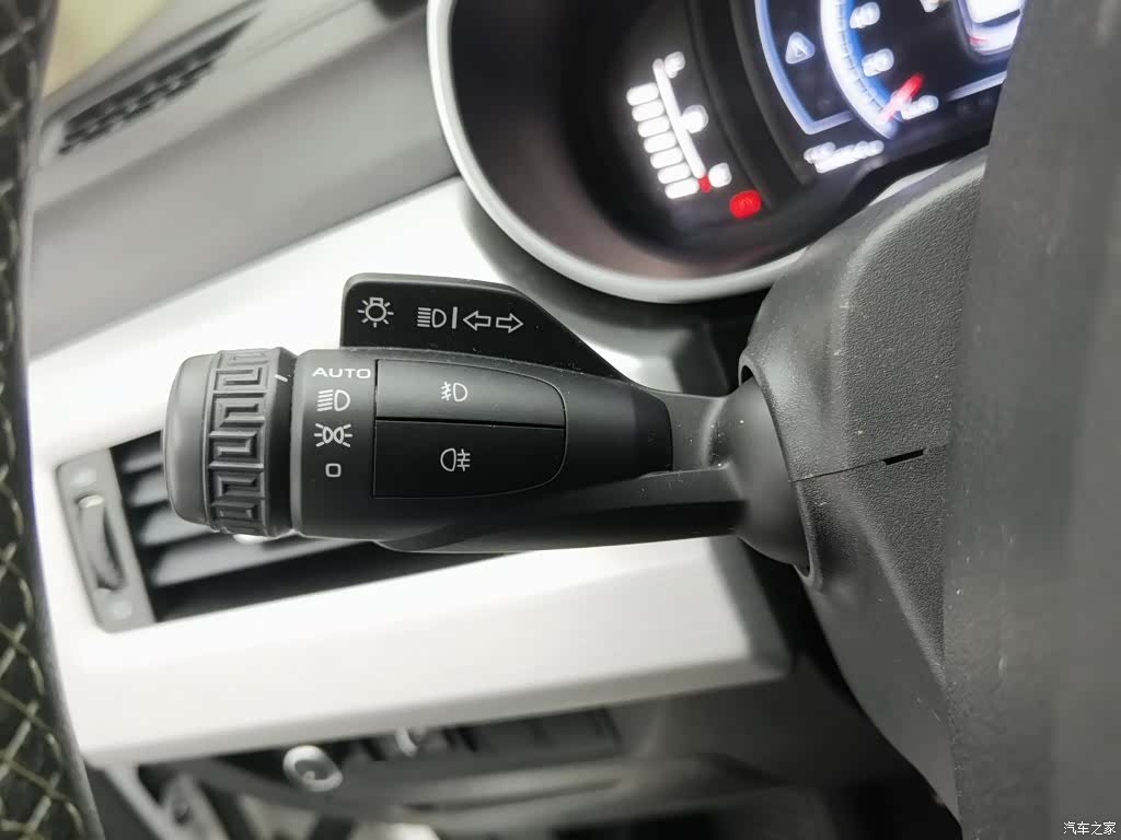 Geely Boyue, 2017 21