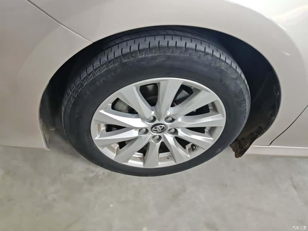 Toyota Camry, 2018 23