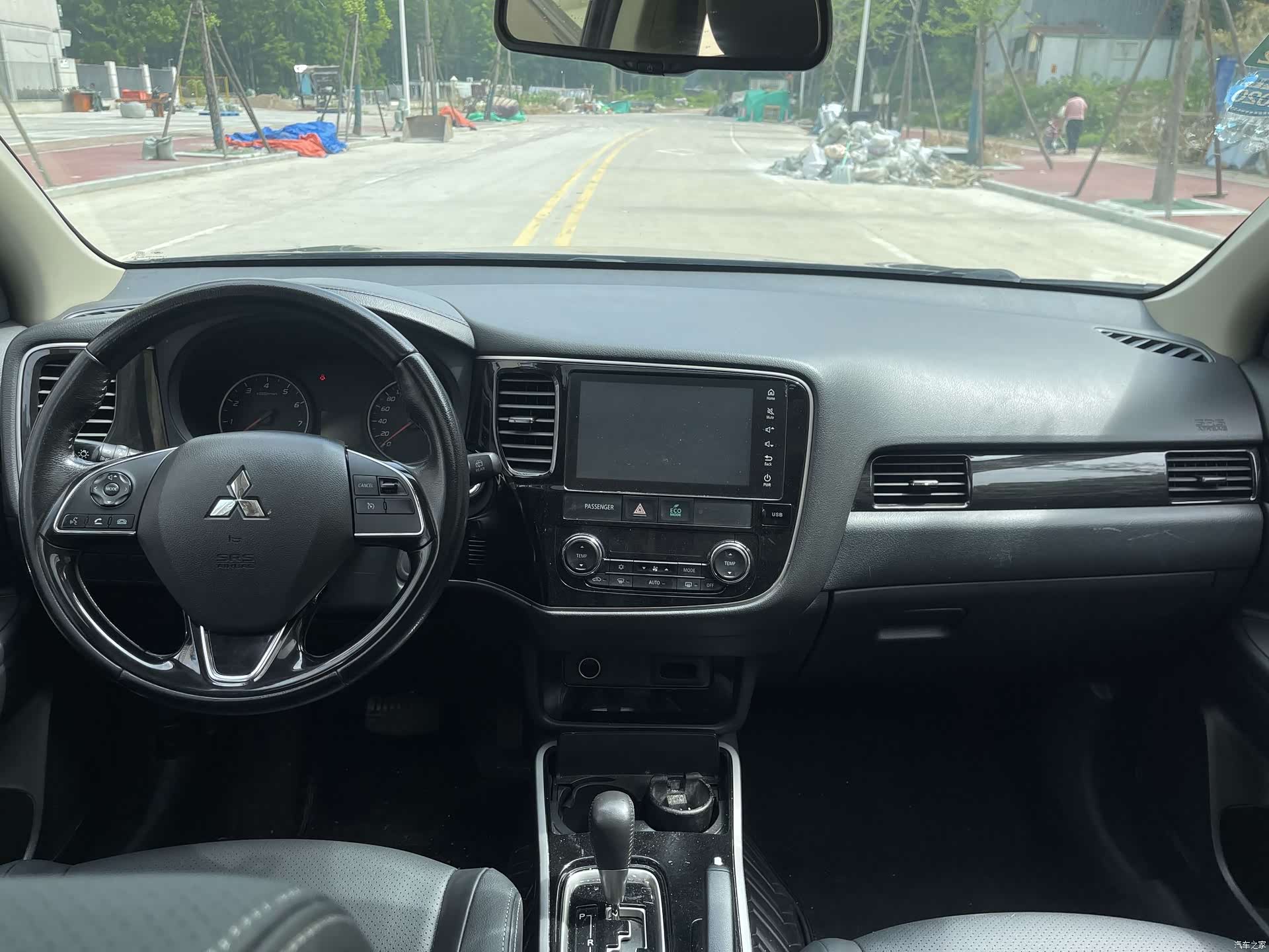 Mitsubishi Outlander, 2018 8