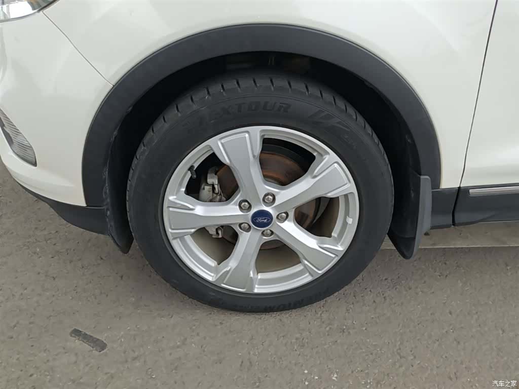 Ford Kuga, 2018 23