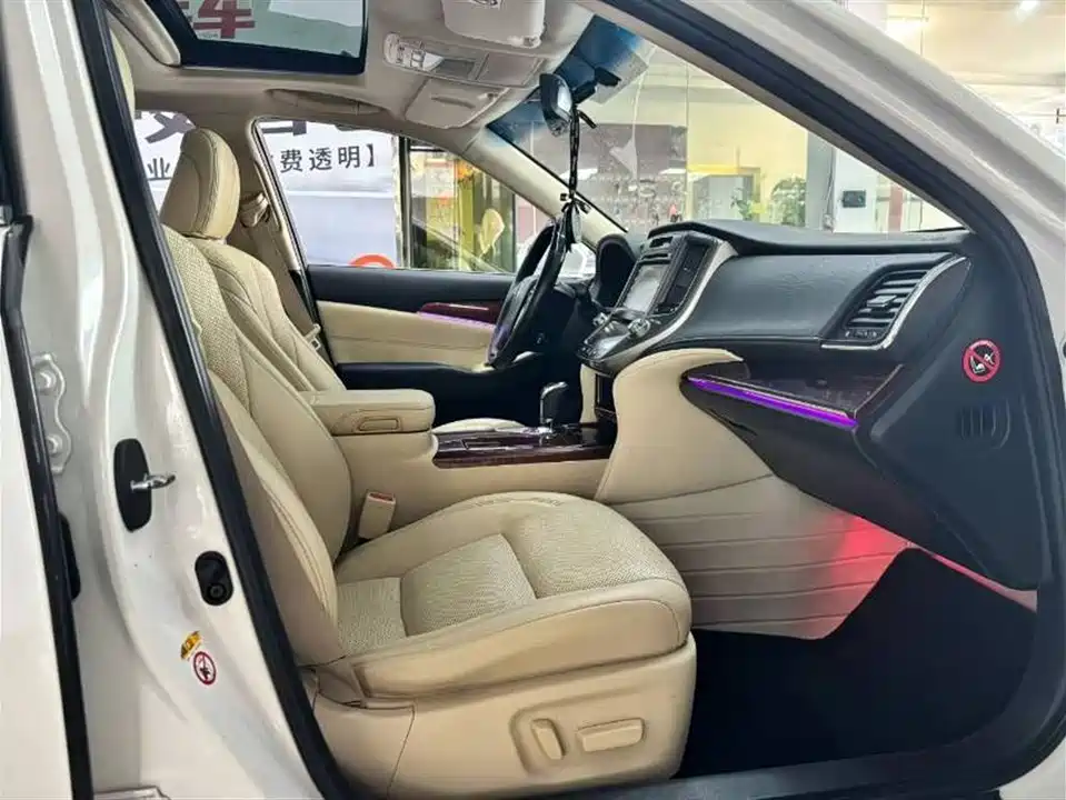 Toyota crown Toyota crown