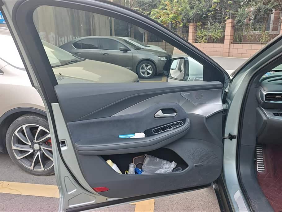 ARCFOX Polar Fox Alpha S