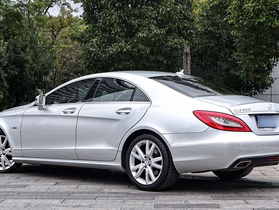 Mercedes-Benz CLS