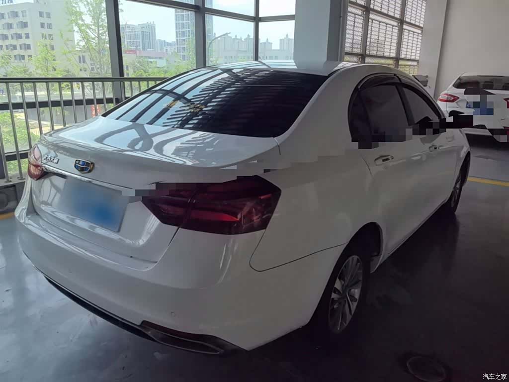 Geely Emgrand, 2018 7