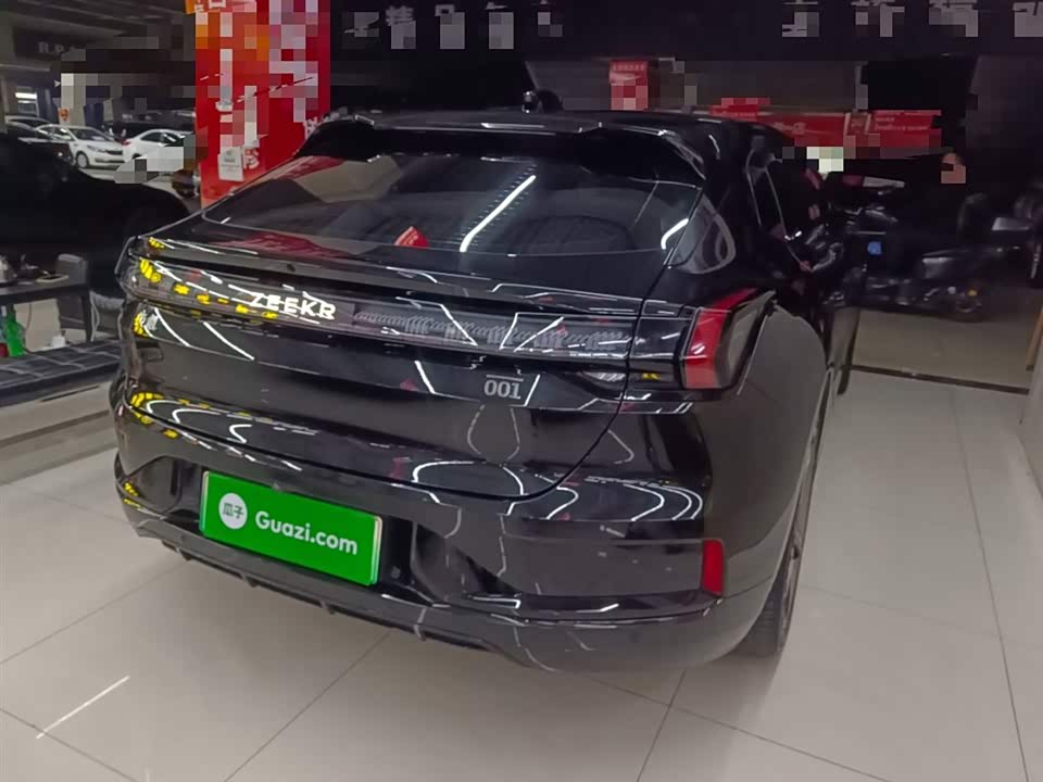 Zeekr 001