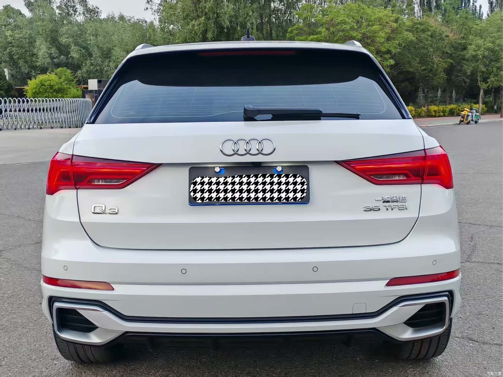 Audi Q3, 2024 8