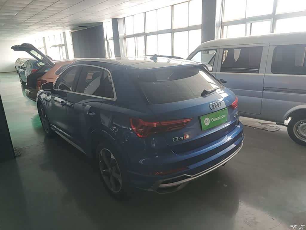 Audi Q3, 2020 все фото