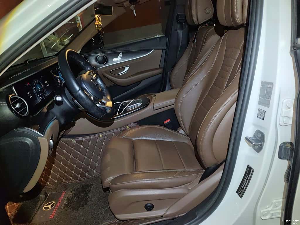 Mercedes-Benz E-Class, 2019 16