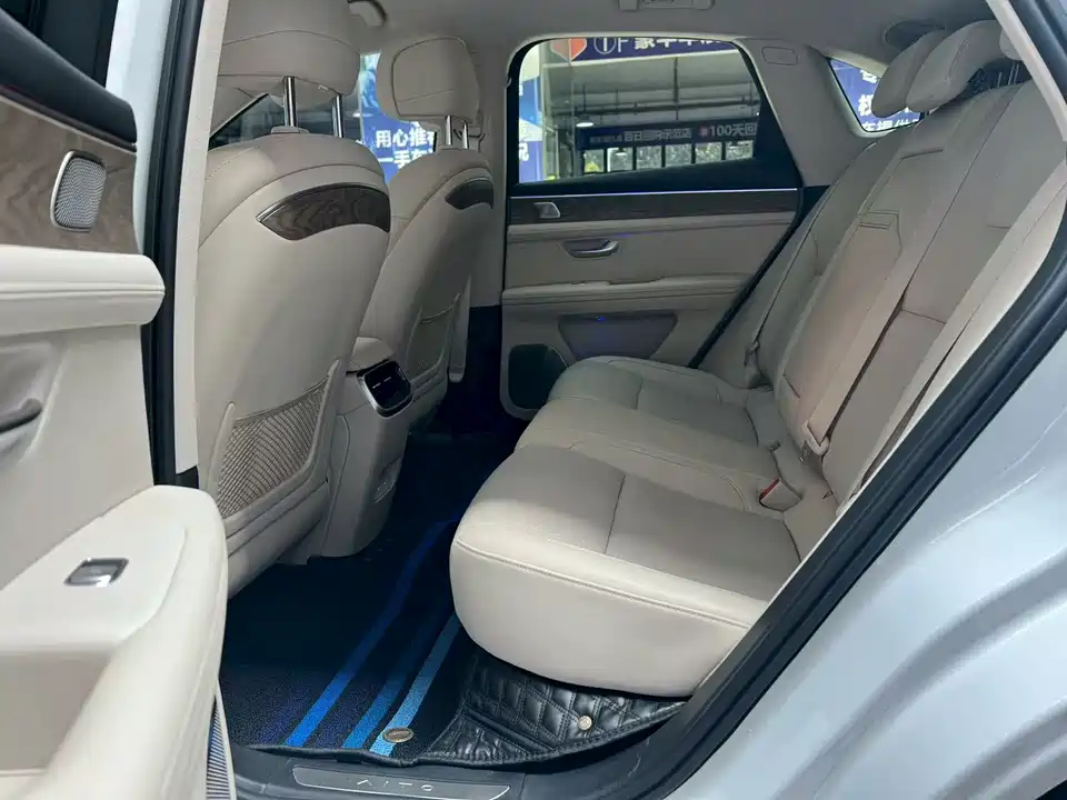 HarmonyOS Ask the world M5