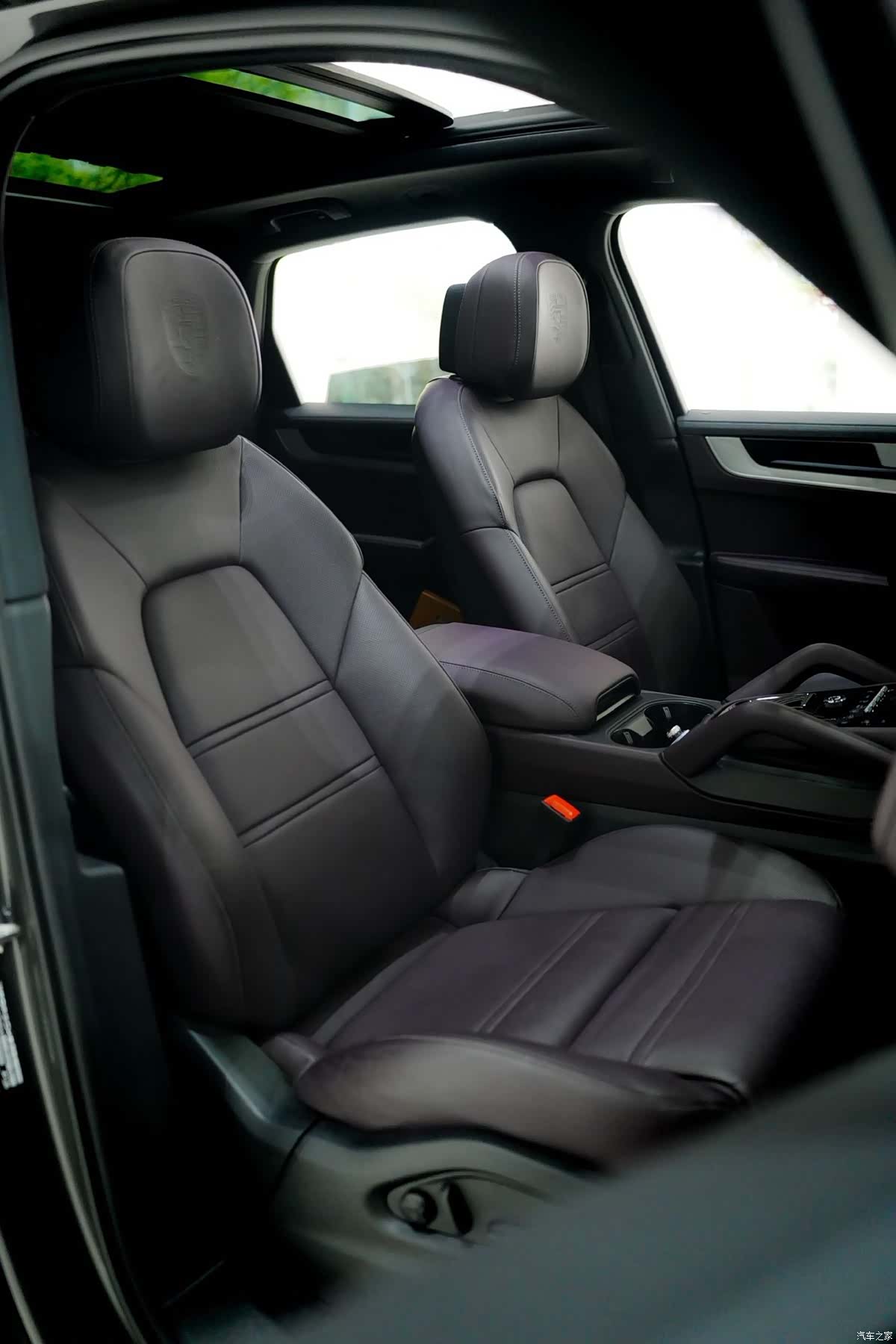 Porsche Cayenne, 2023 18