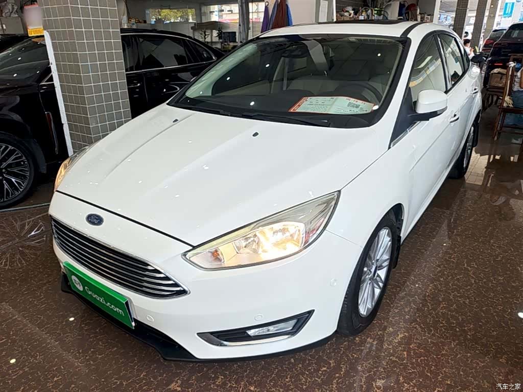 Ford Focus, 2015 1