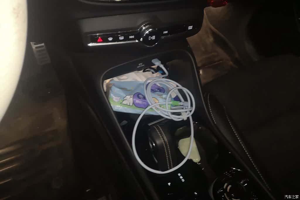 Volvo XC40, 2020 16