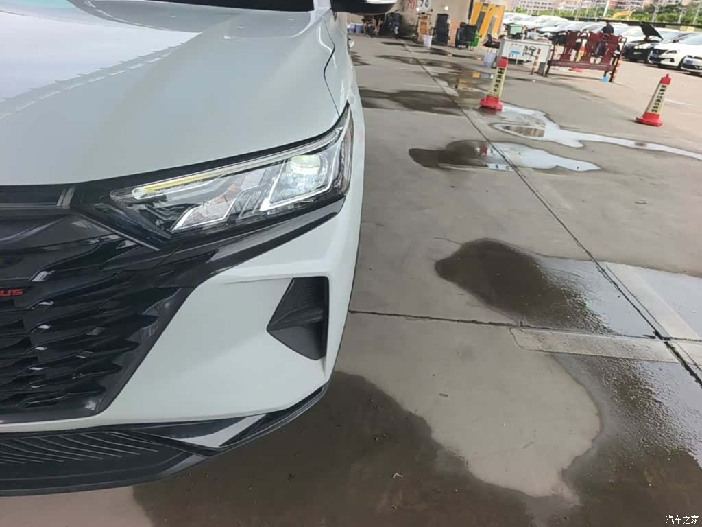 DongFeng AX7, 2022 24