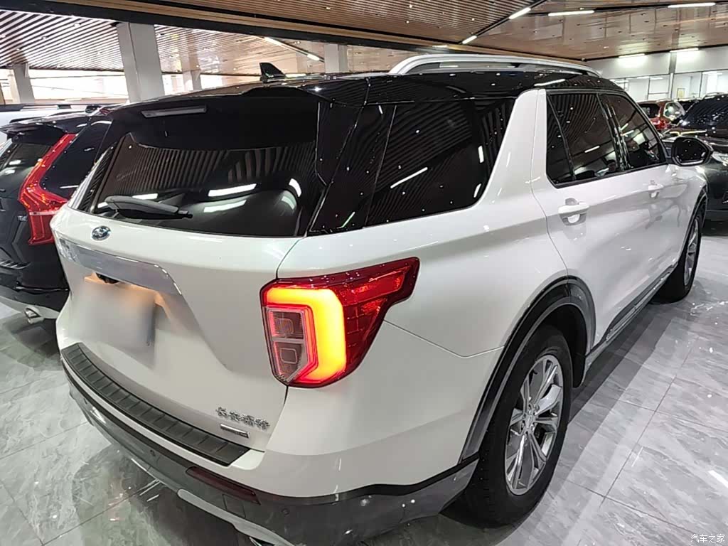 Ford Explorer, 2021 7