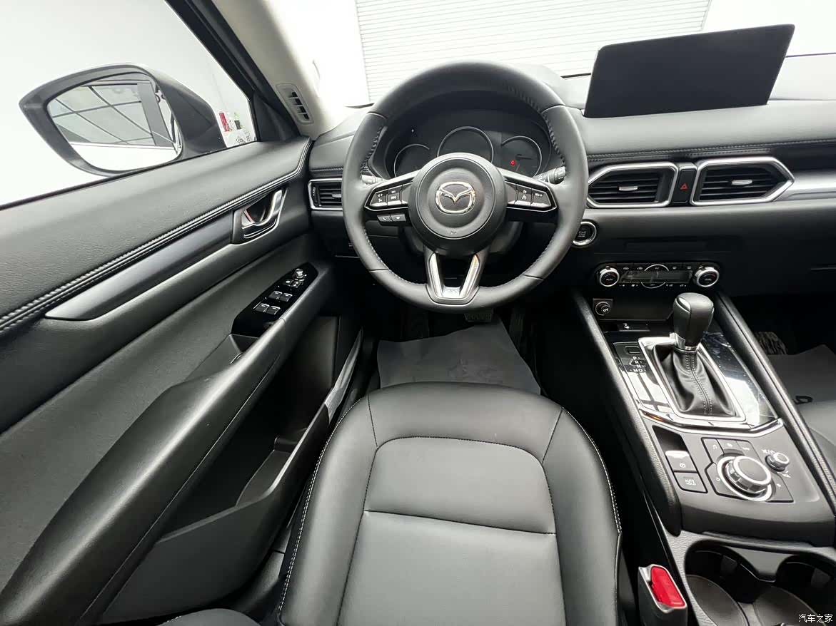 Mazda CX-5, 2024 10