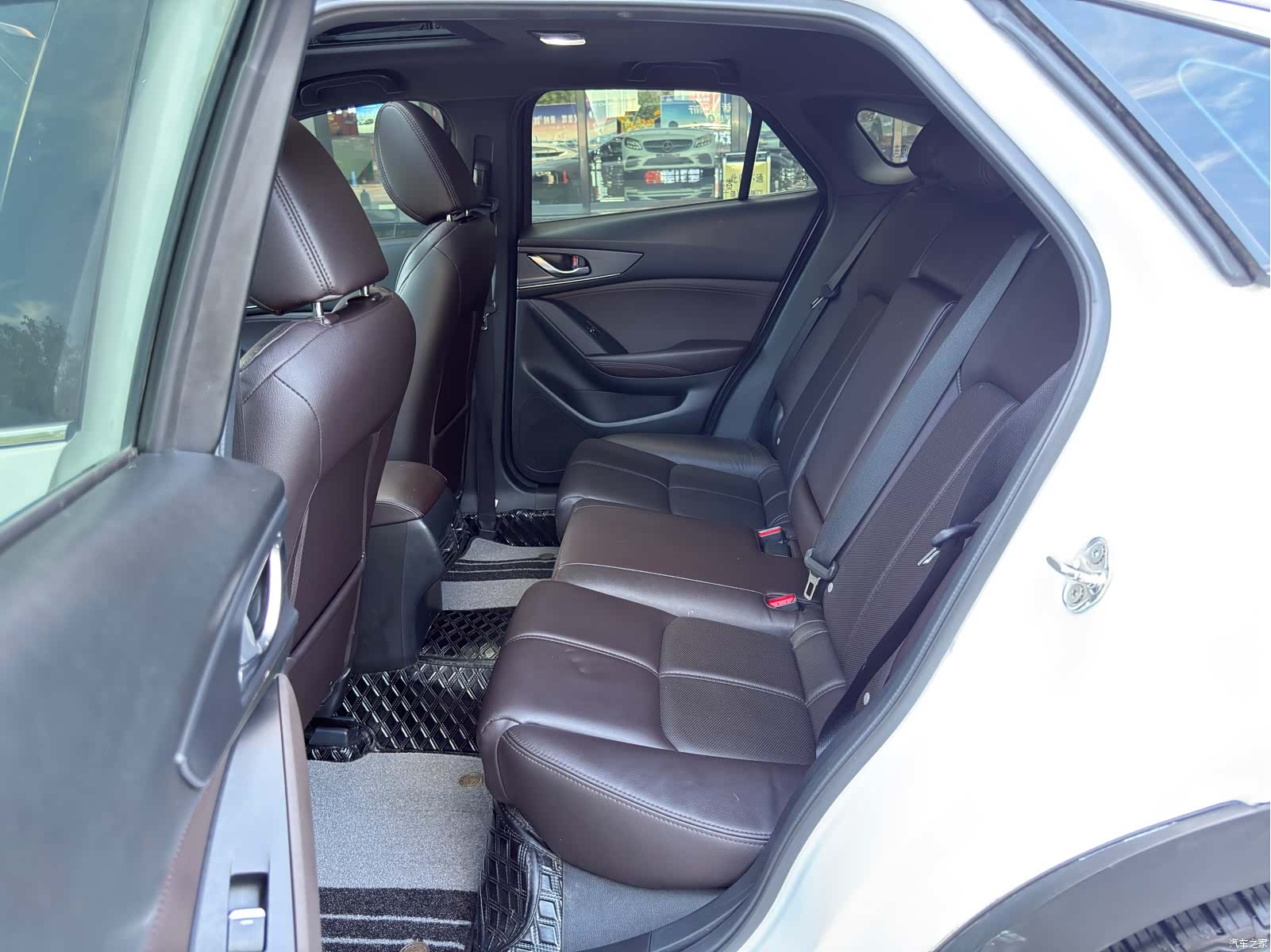 Mazda CX-4, 2021 17