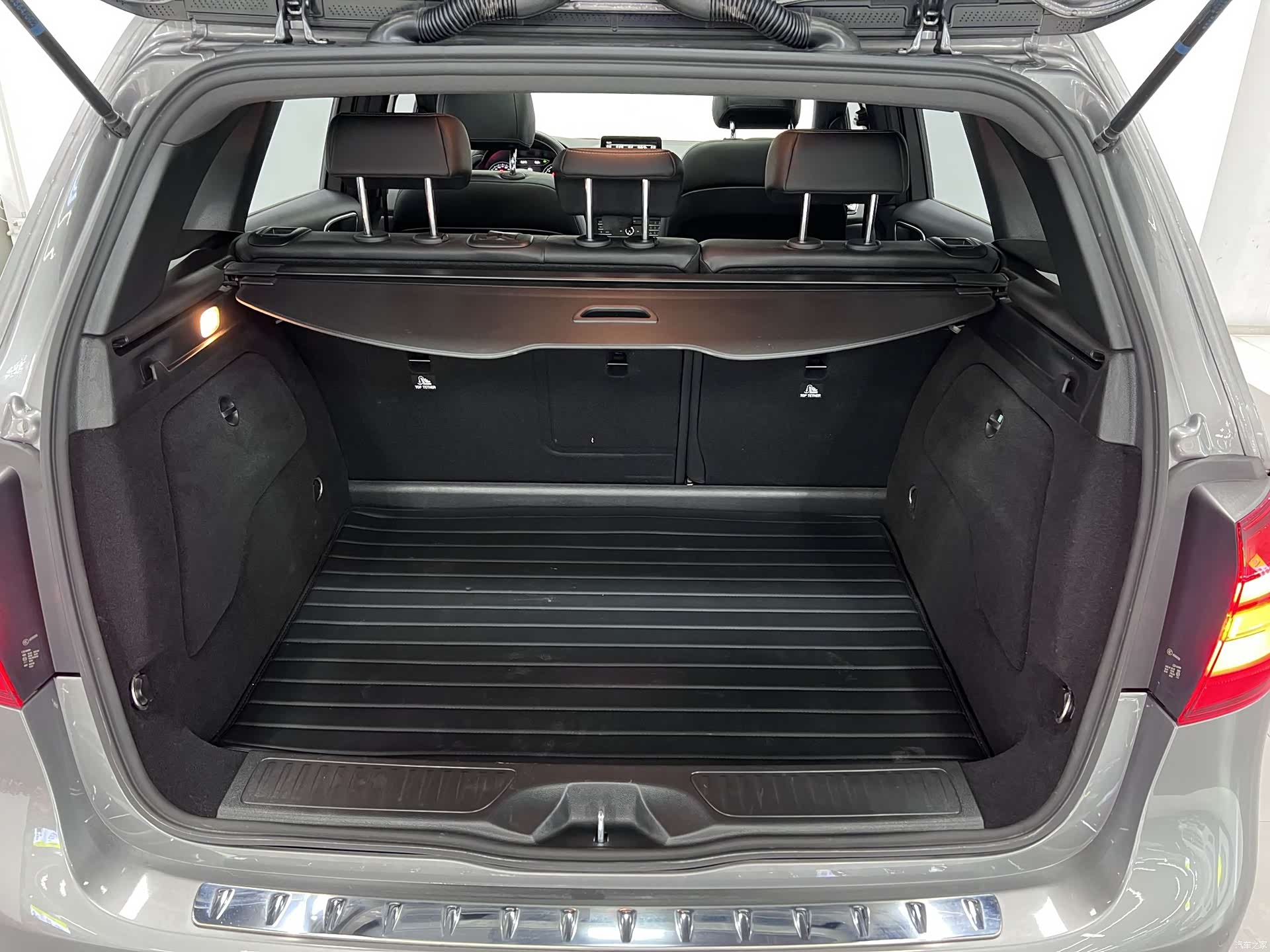 Mercedes-Benz B-Class, 2018 8
