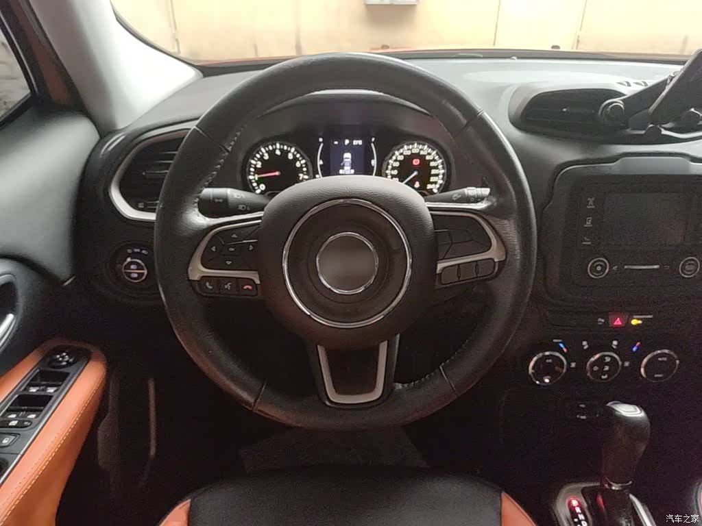 Jeep Renegade, 2017 11