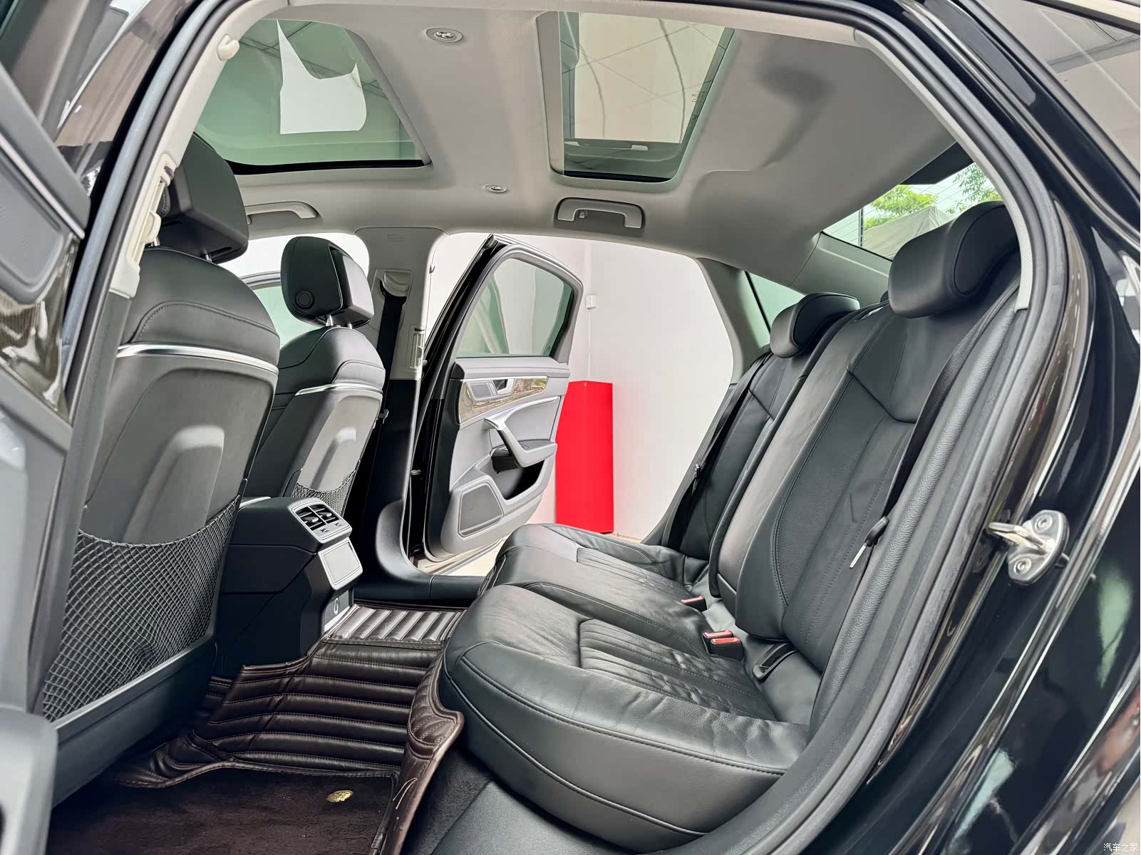 Audi A6L, 2020 9