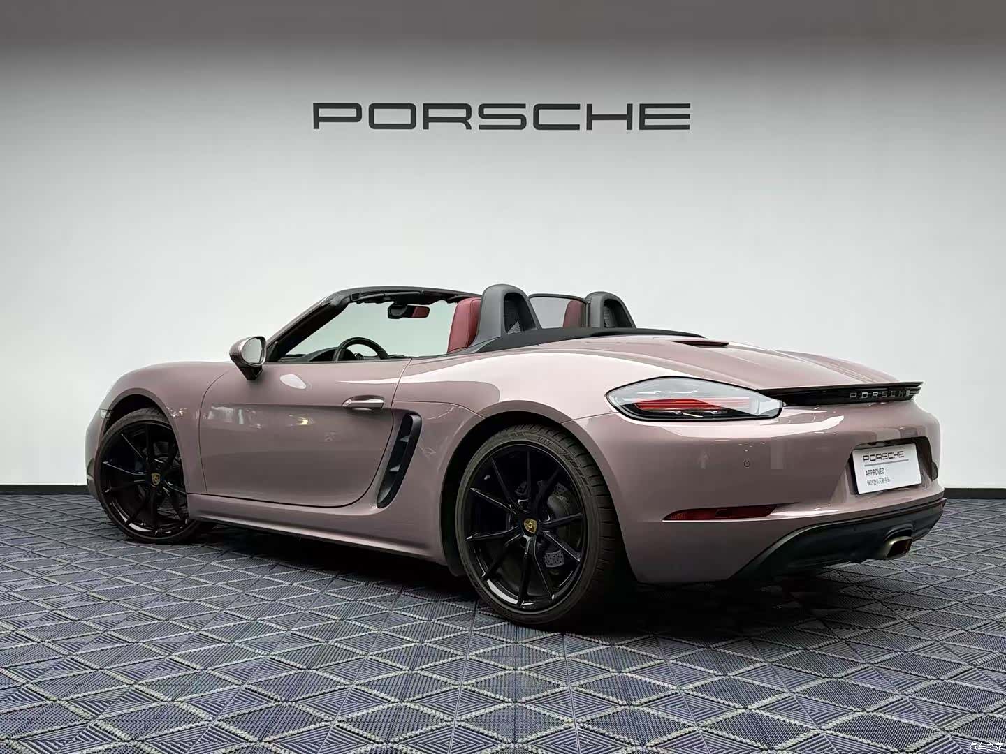 Porsche Boxster, 2022 2