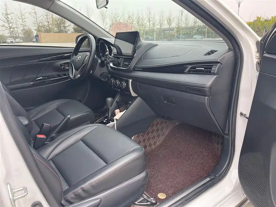 Toyota YARiS L Zhixuan