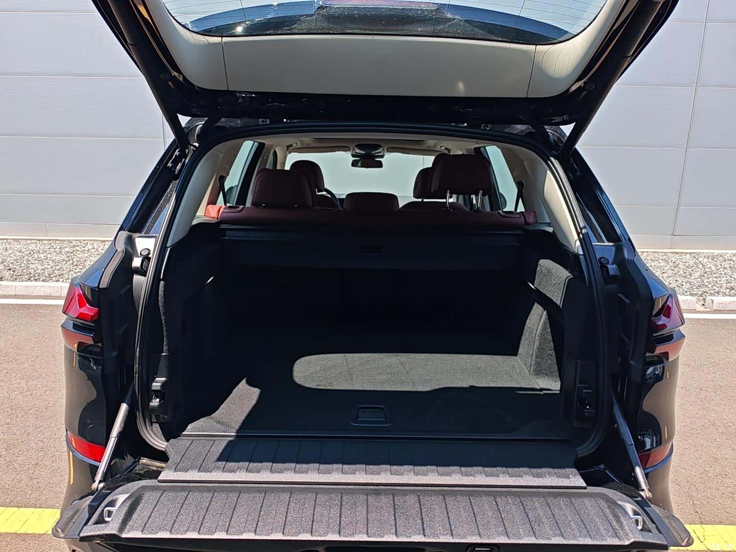 BMW X5, 2025 9
