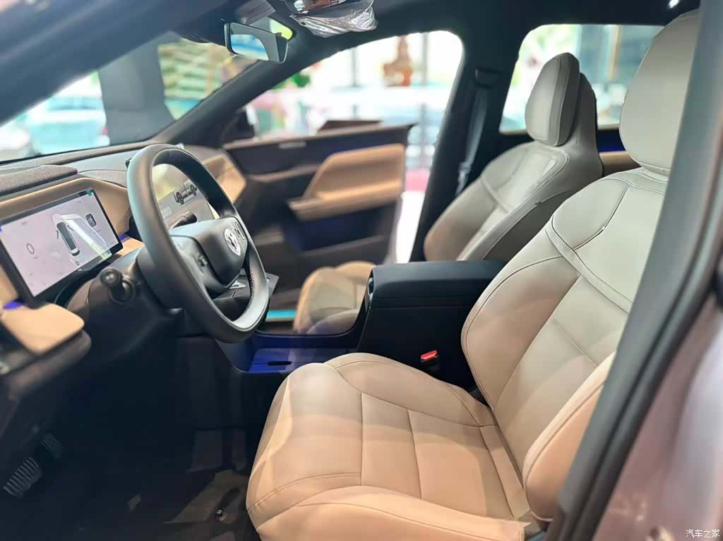 Volvo XC70, 2026 4
