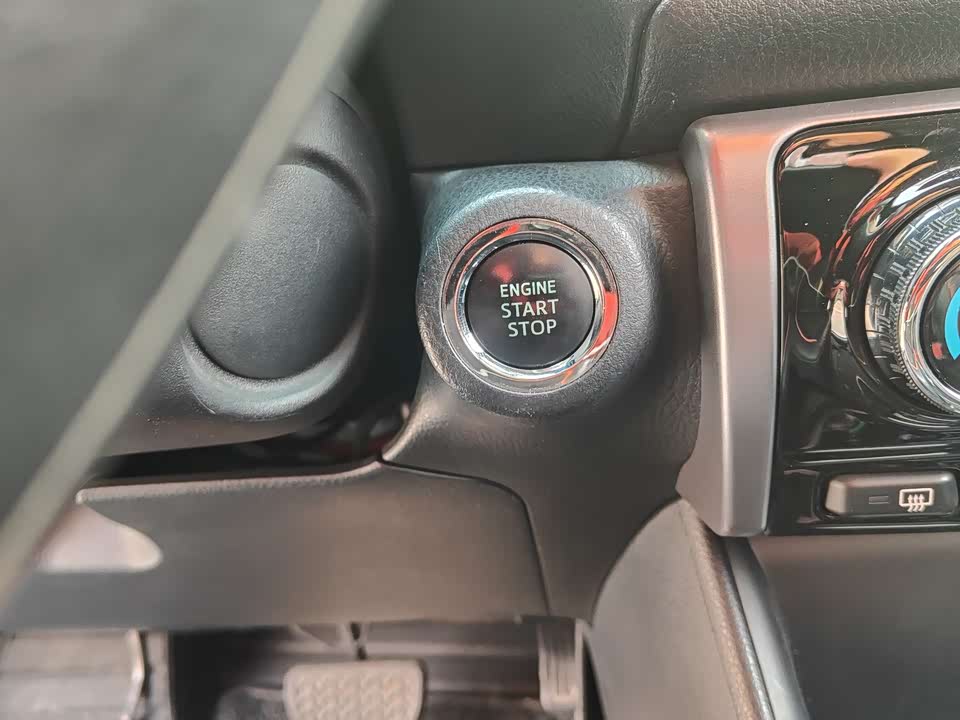 Toyota YARiS L Zhixuan