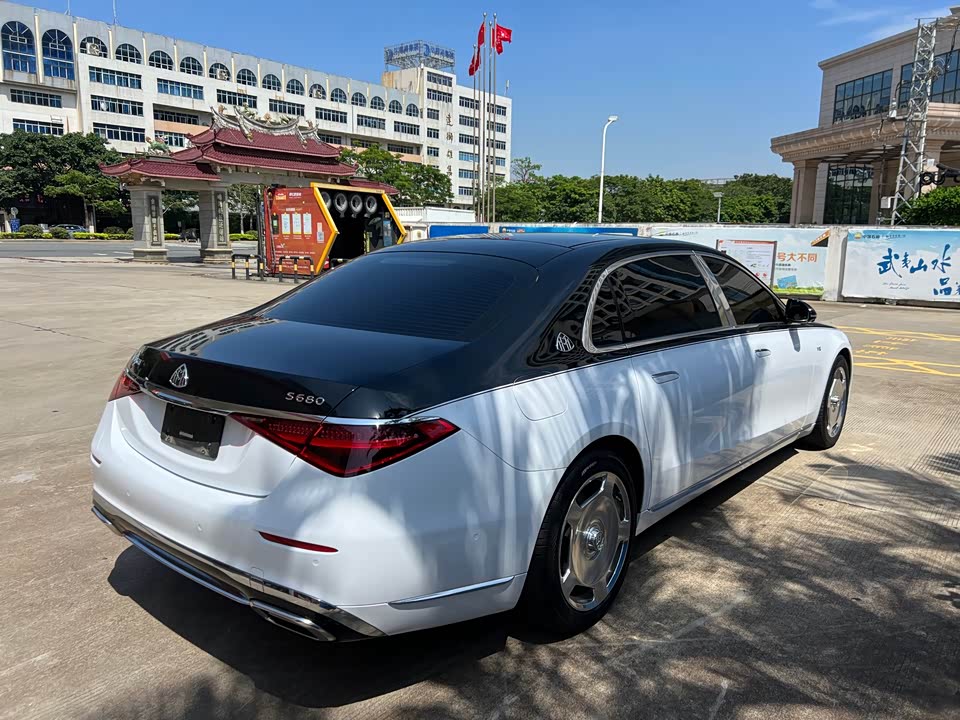 Mercedes-Benz Maybach S-class