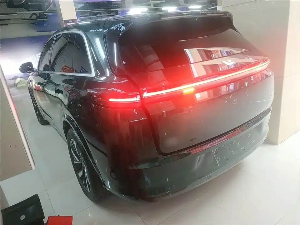 Li Auto Ideal L7
