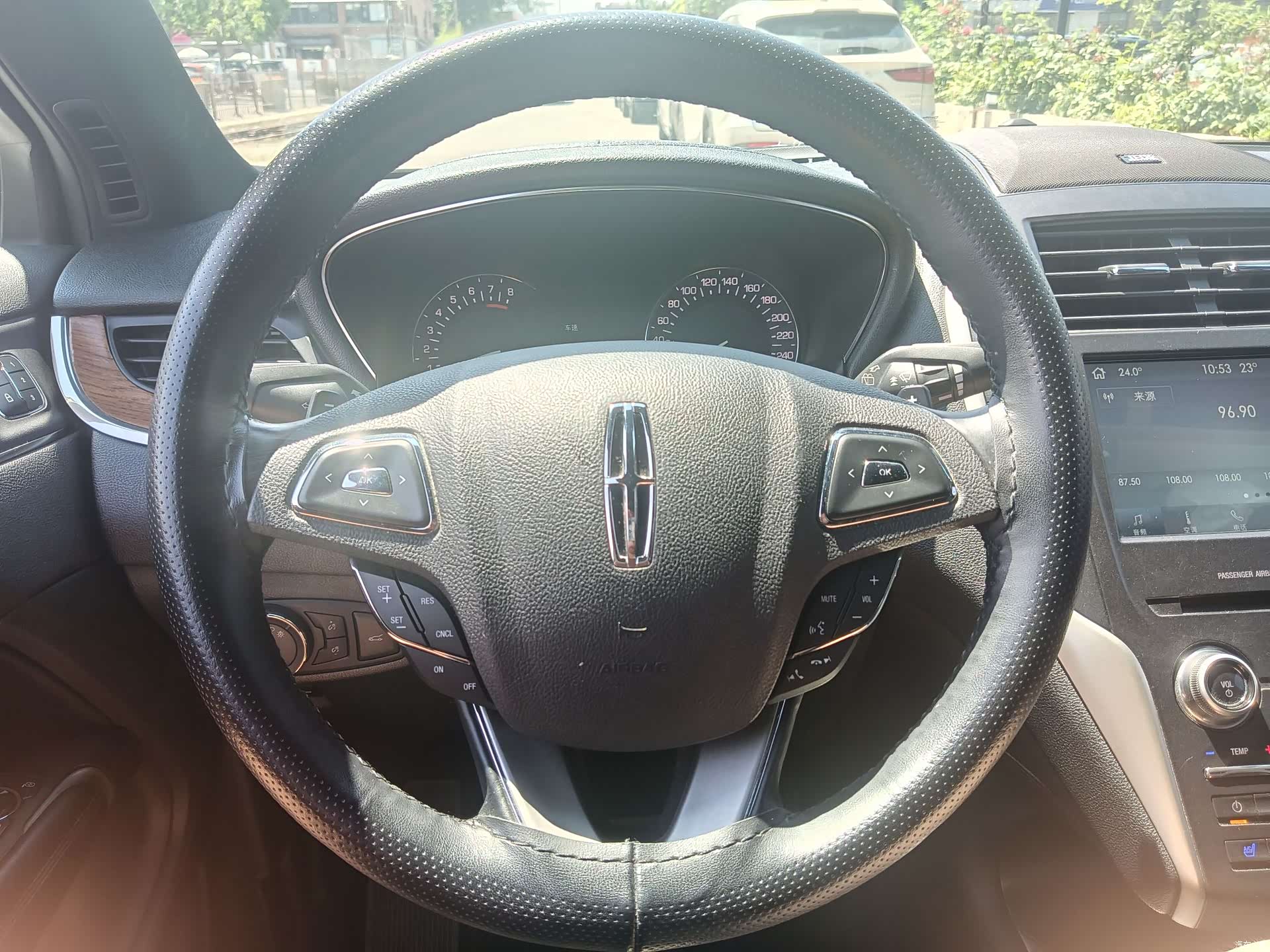 Lincoln MKC, 2017 20