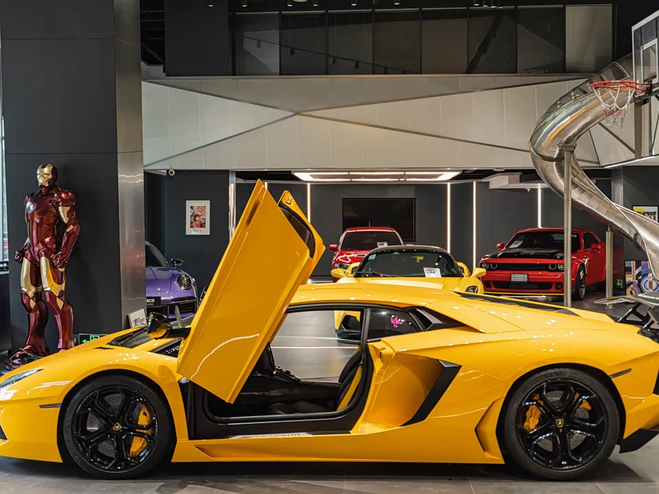 Lamborghini Aventador