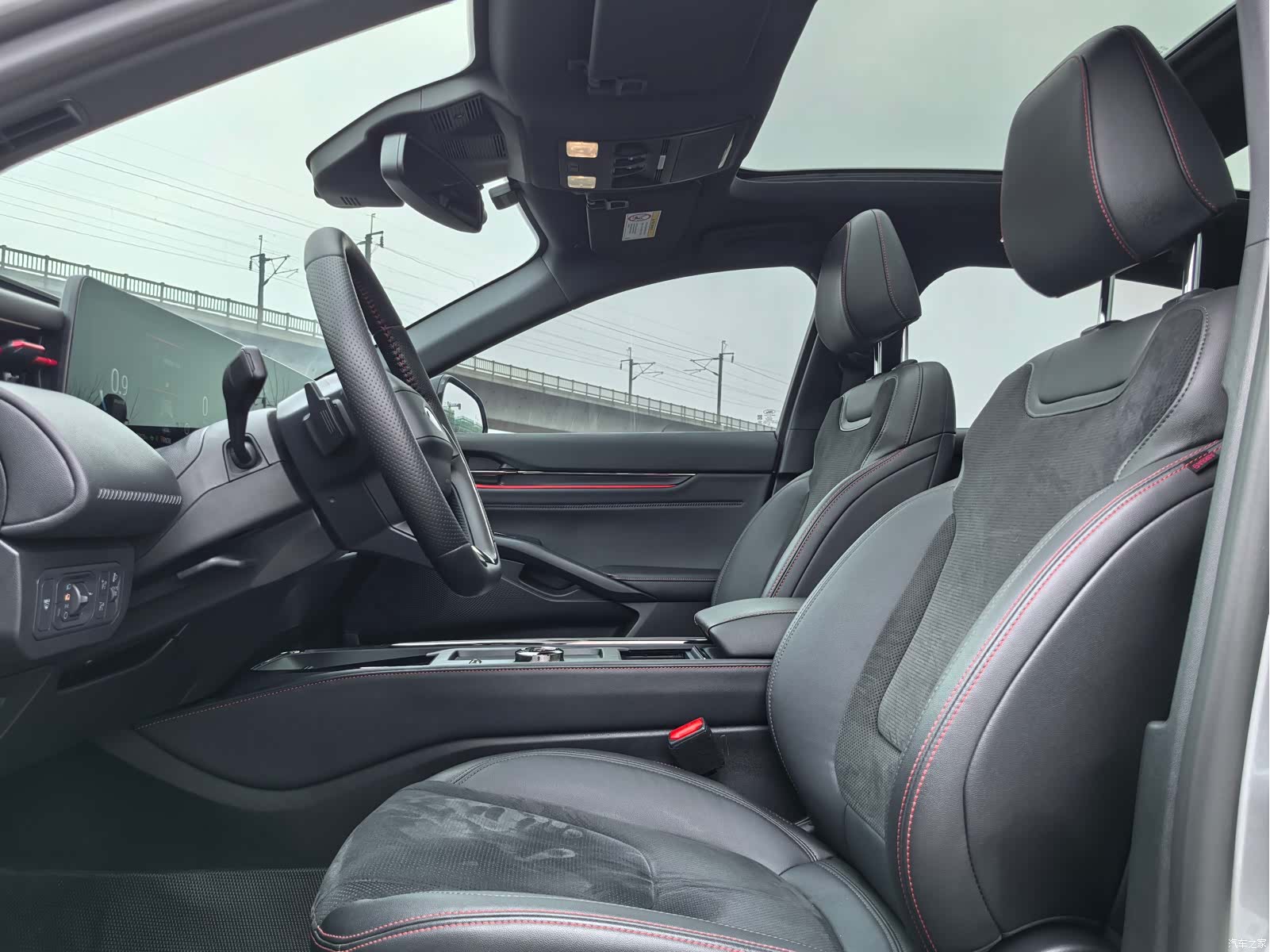 Ford Mondeo, 2023 13