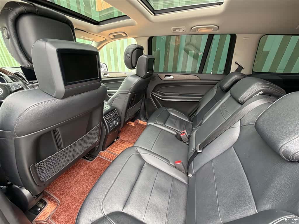 Mercedes-Benz GLS, 2016 8