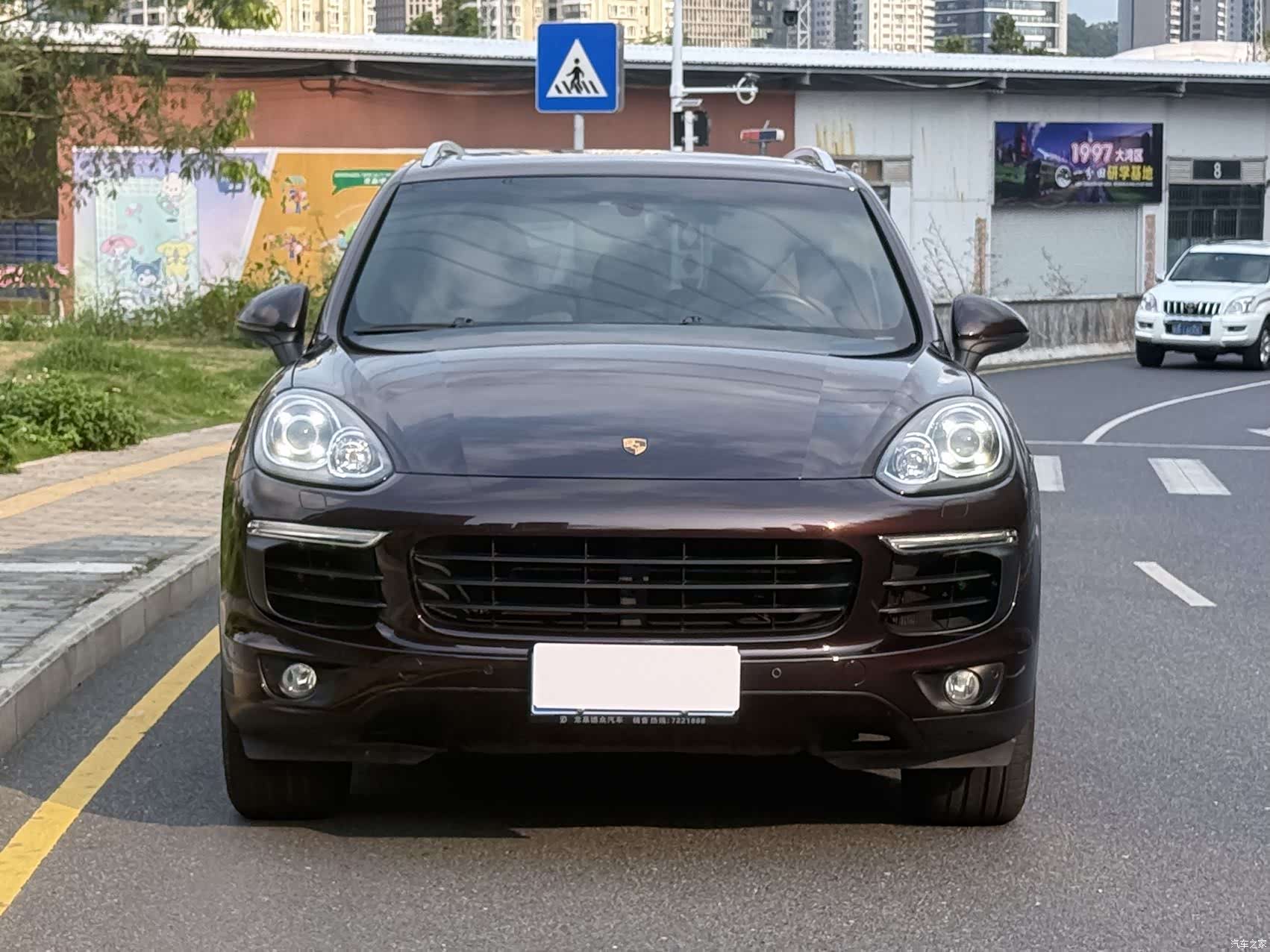 Porsche Cayenne, 2016 2