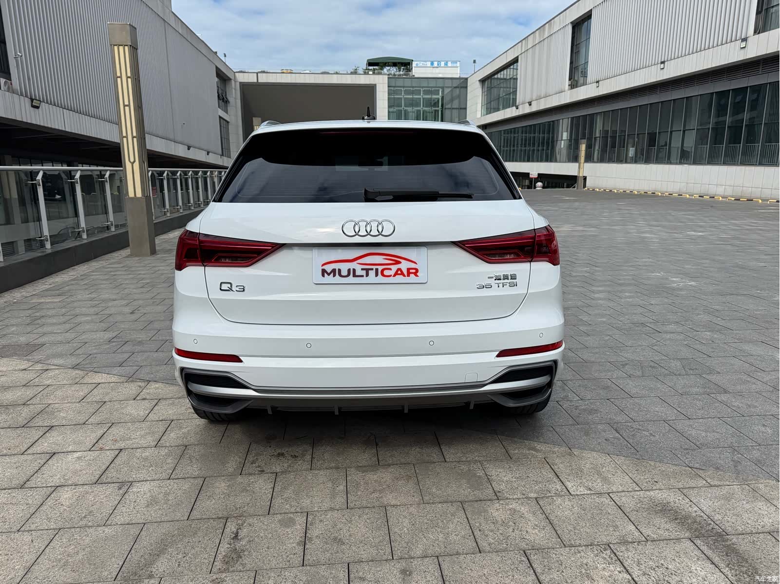 Audi Q3, 2022 8
